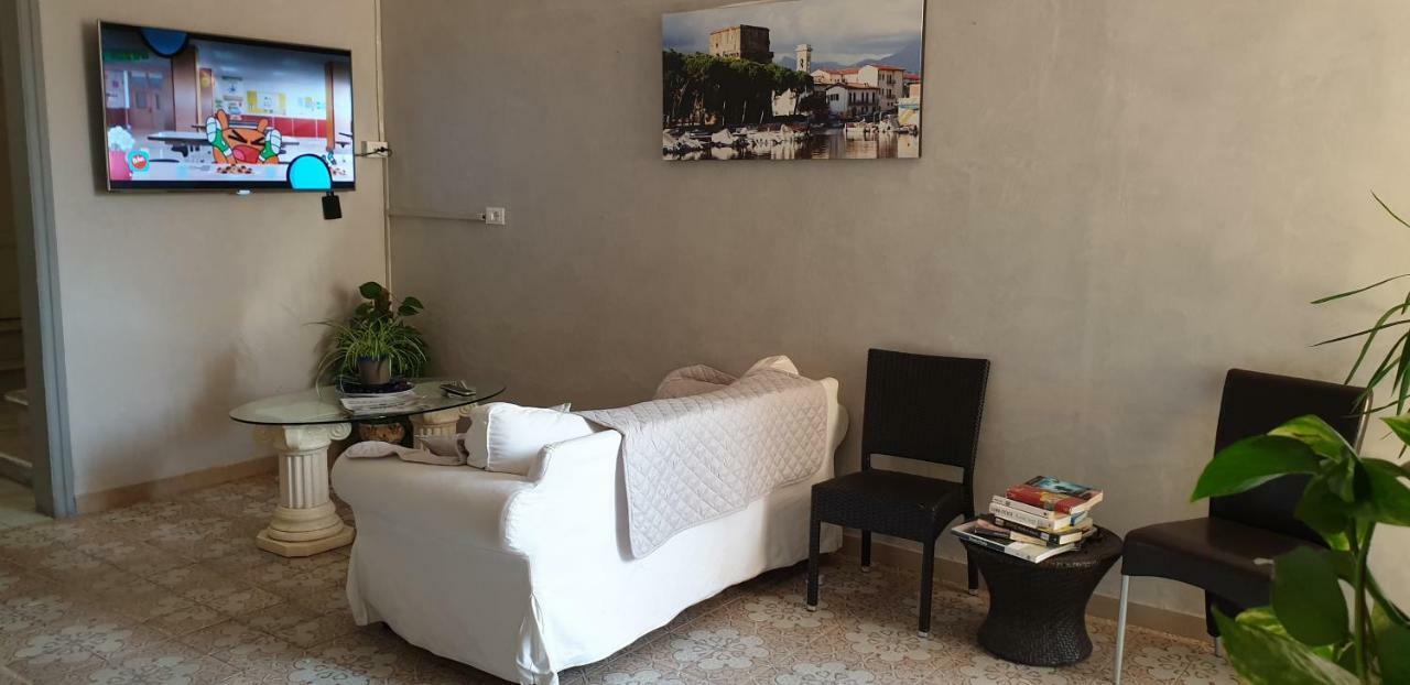 Hotel Bianchi Viareggio Exterior photo